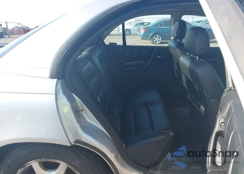 1999 Cadillac Catera z USA, uszkodzony, nr VIN W06VR54R9XR122977